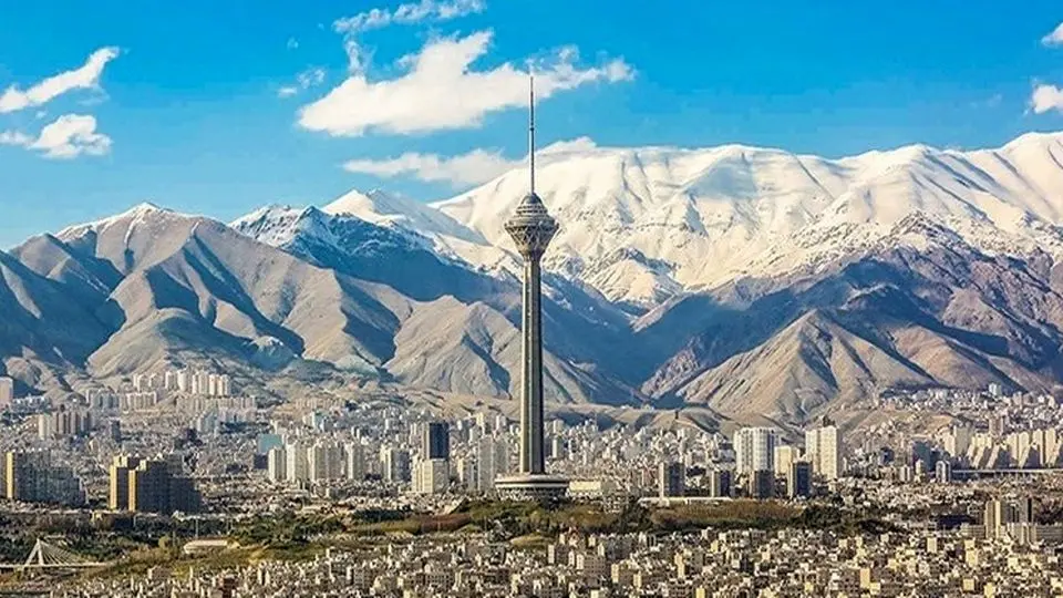 شاخص کیفیت هوای تهران امروز جمعه ۳۱ مرداد ماه ۱۴۰۴