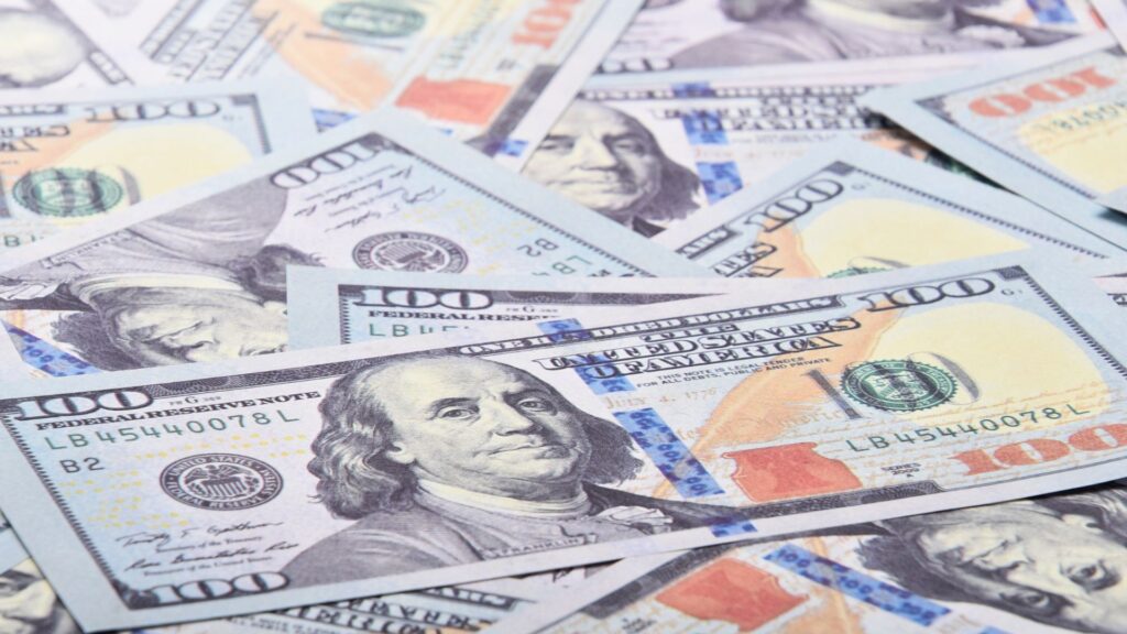 بروزترین قیمت دلار امروز جمعه ۲۴ مرداد ماه ۱۴۰۴