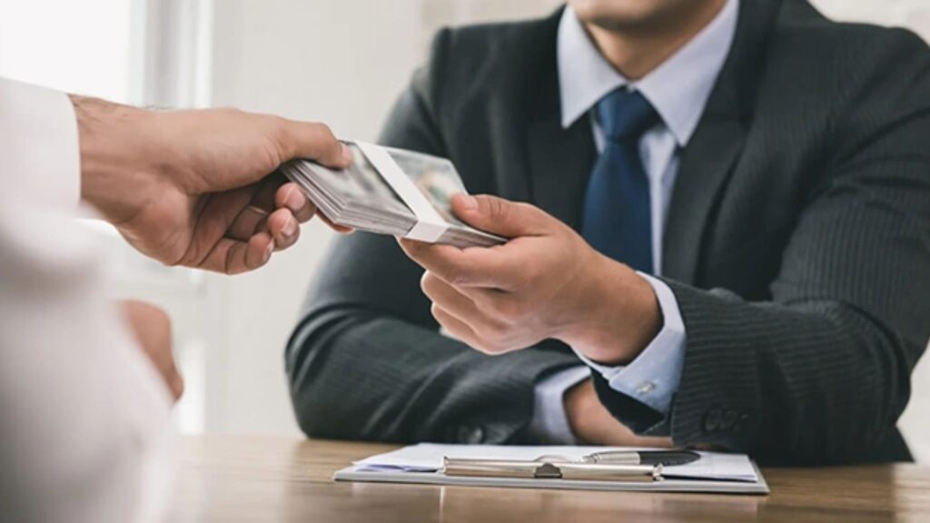 وام 300 میلیون تومانی بانک سپه با نرخ سود 5 درصد