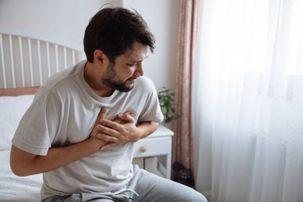 تفاوت حمله قلبی و پانیک در چیست ؟ تشخیص علائم و واکنش صحیح
