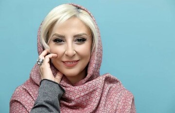 عکس دیدنی از مرجانه گلچین با تم شیک سبز کله غازی
