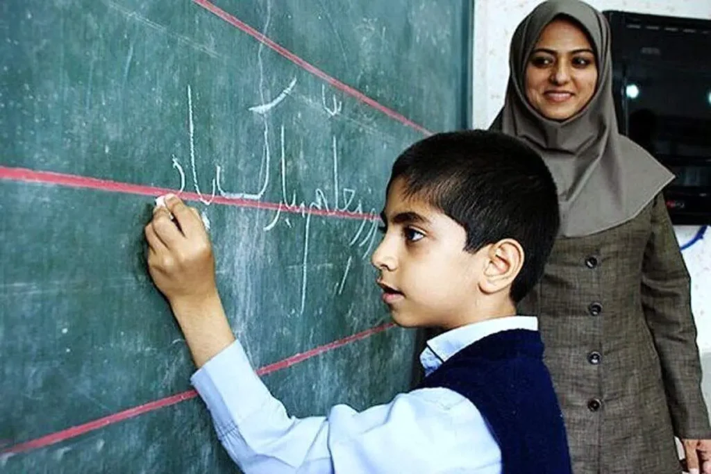 خبر فوری از رتبه بندی معلمان/ این گروه از معلمان منتظر رتبهبندی باشند