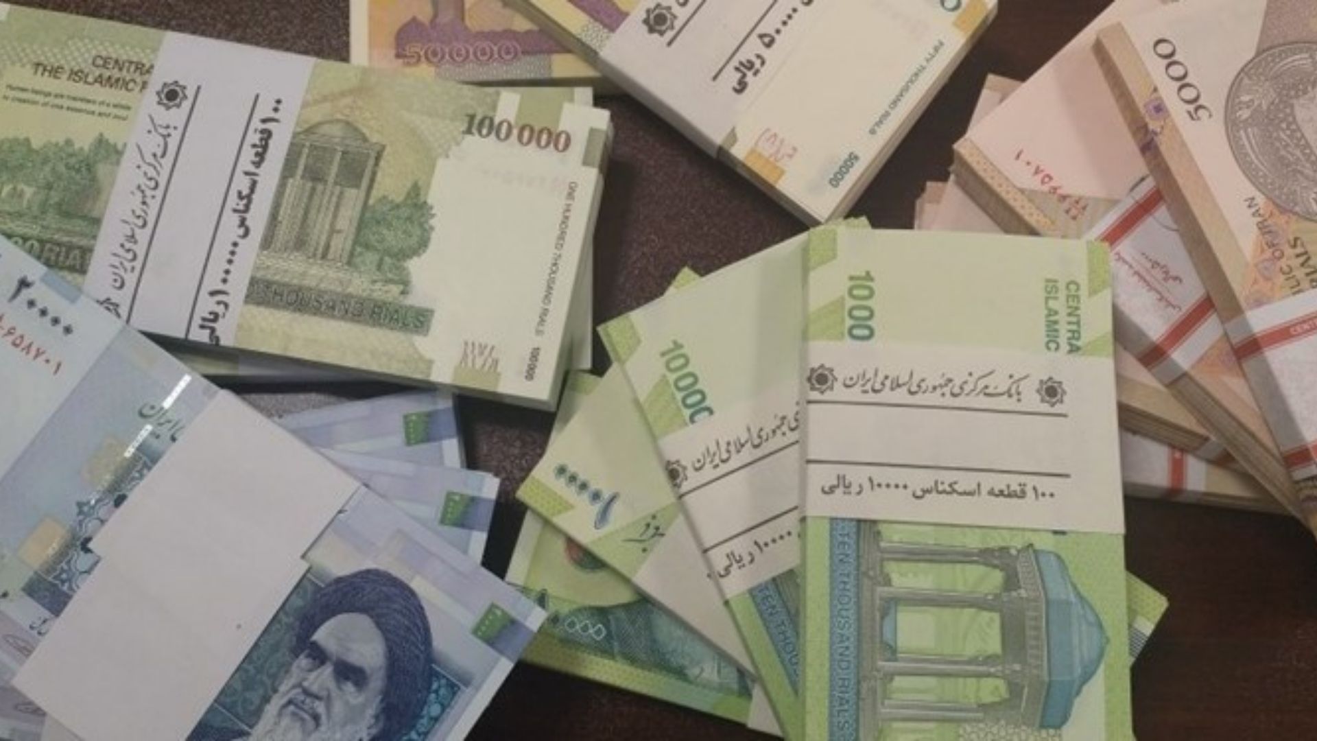 آغاز اجرای آزمایشی و چشمانداز آینده طرح جدید یارانه دولت/ دولت جزئیات واریزی جدید برای یارانهبگیران را اعلام کرد