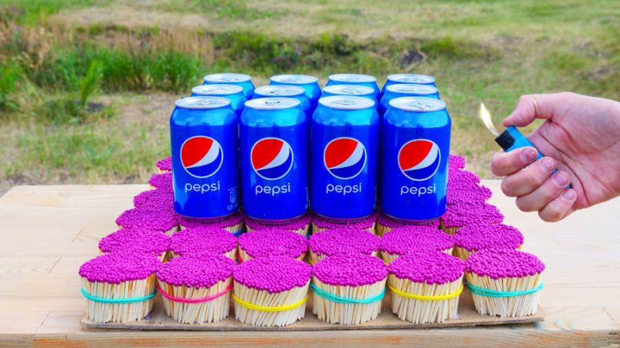 آزمایش جالب: ۱۰۰۰۰ چوب کبریت در مقابل پپسی!