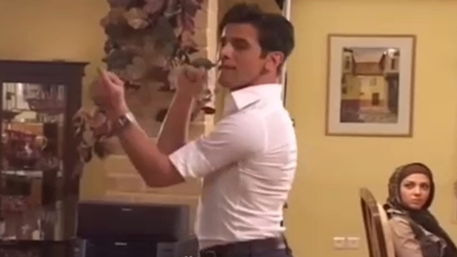 پشت صحنه رقص امین حیایی در فیلم زنها فرشتهاند