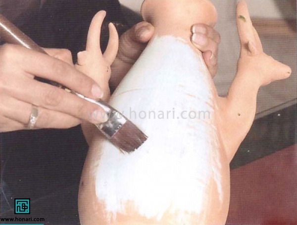 تزیین گلدان سفالی