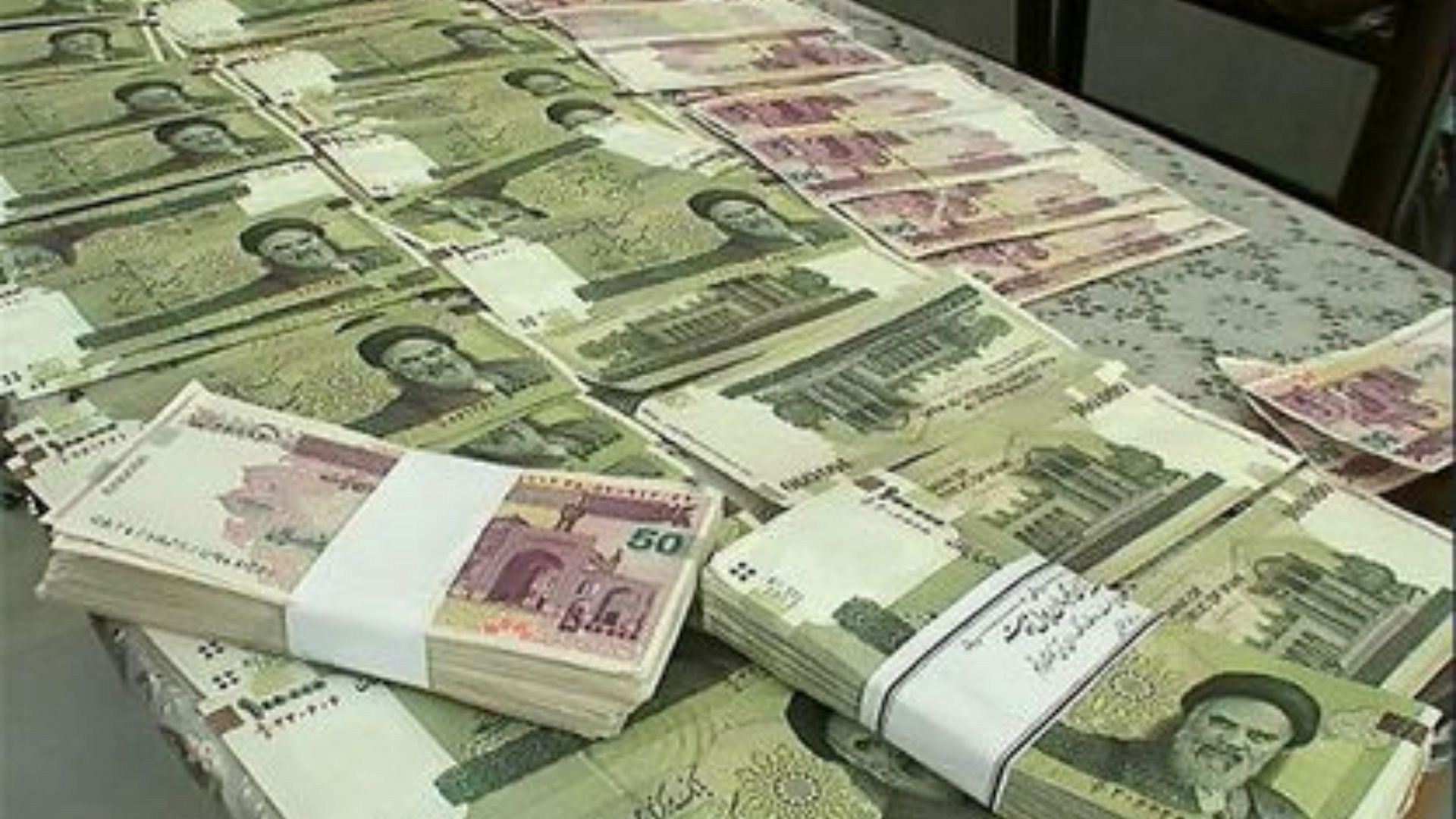 حذف یارانه نقدی این سه دهک، اشتباه است/ وضعیت زندگی مردم با درآمد ۳۰ میلیونی پس از حذف یارانه نقدی