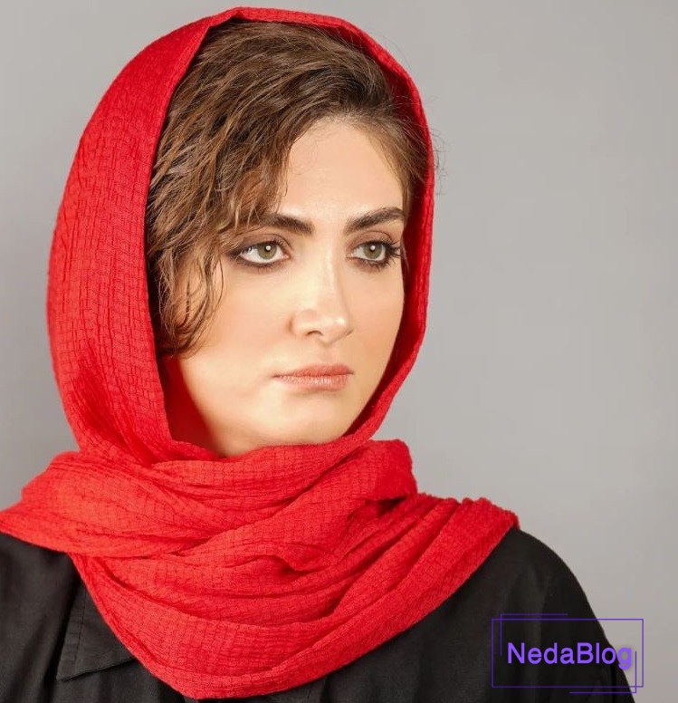 الناز ملک با میکاپ زیبا