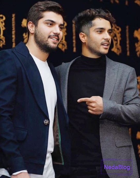 ساعد سهیلی در کنار برادرش