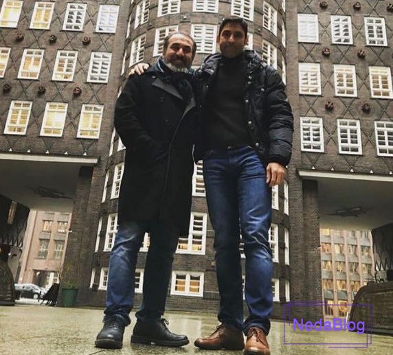 سیامک انصاری در کنار وحید هاشمیان