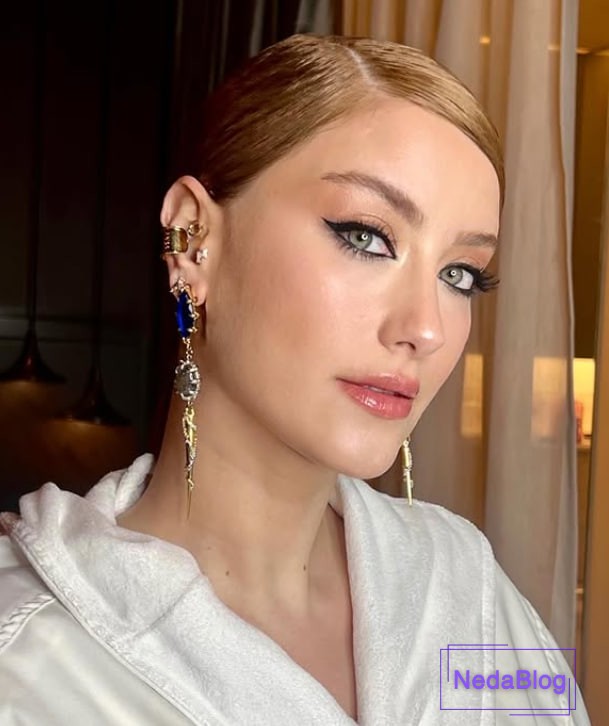 میکاپ زیبای هازل کایا