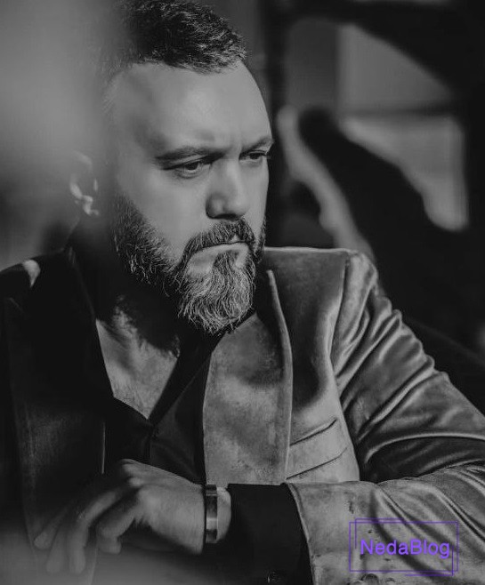 کامبیز دیرباز