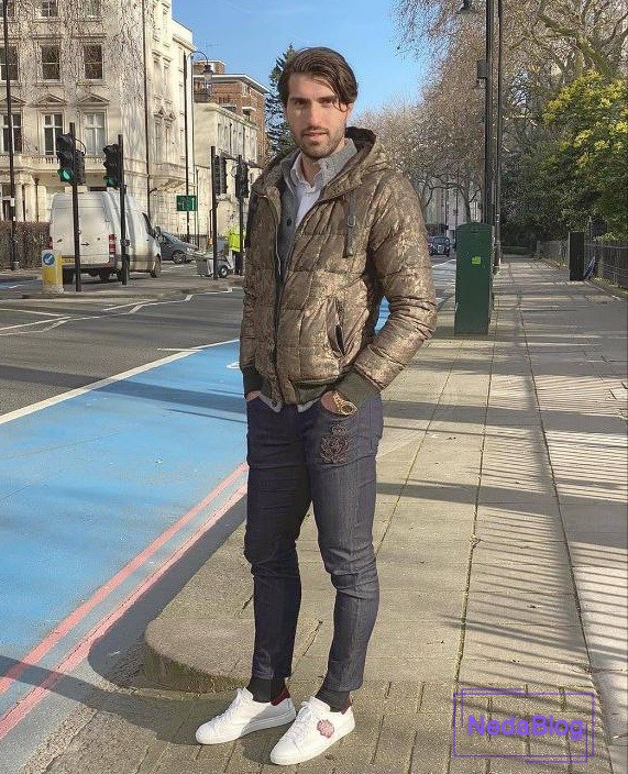 کریم انصاری فرد در خارج