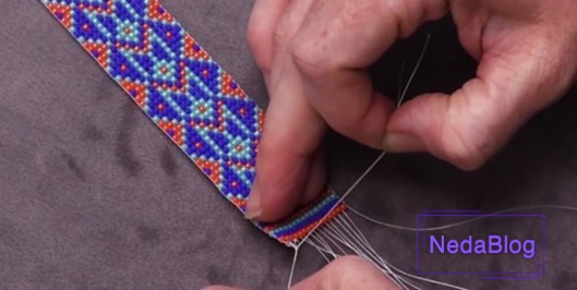 آموزش دستبند منجوقی با سوزن
