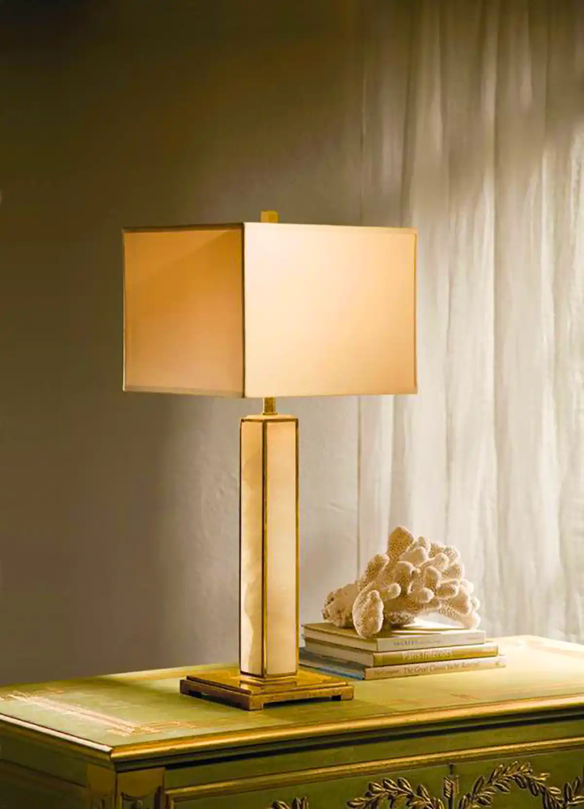 آباژور رو میزی ترند