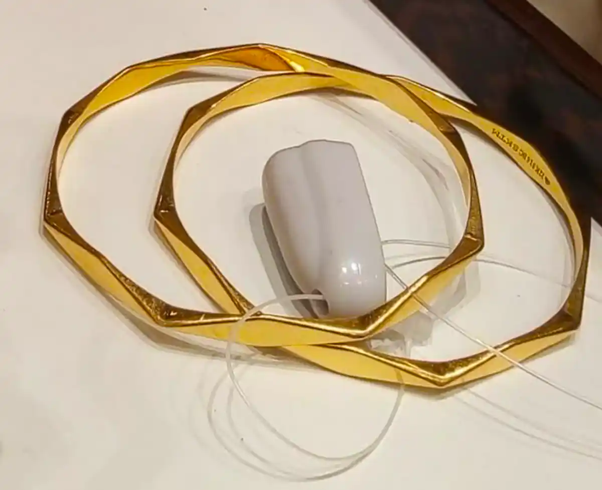 النگو طلا شیک و زیبا