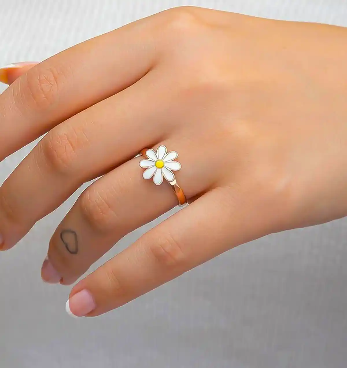 انگشتر فانتزی ظریف