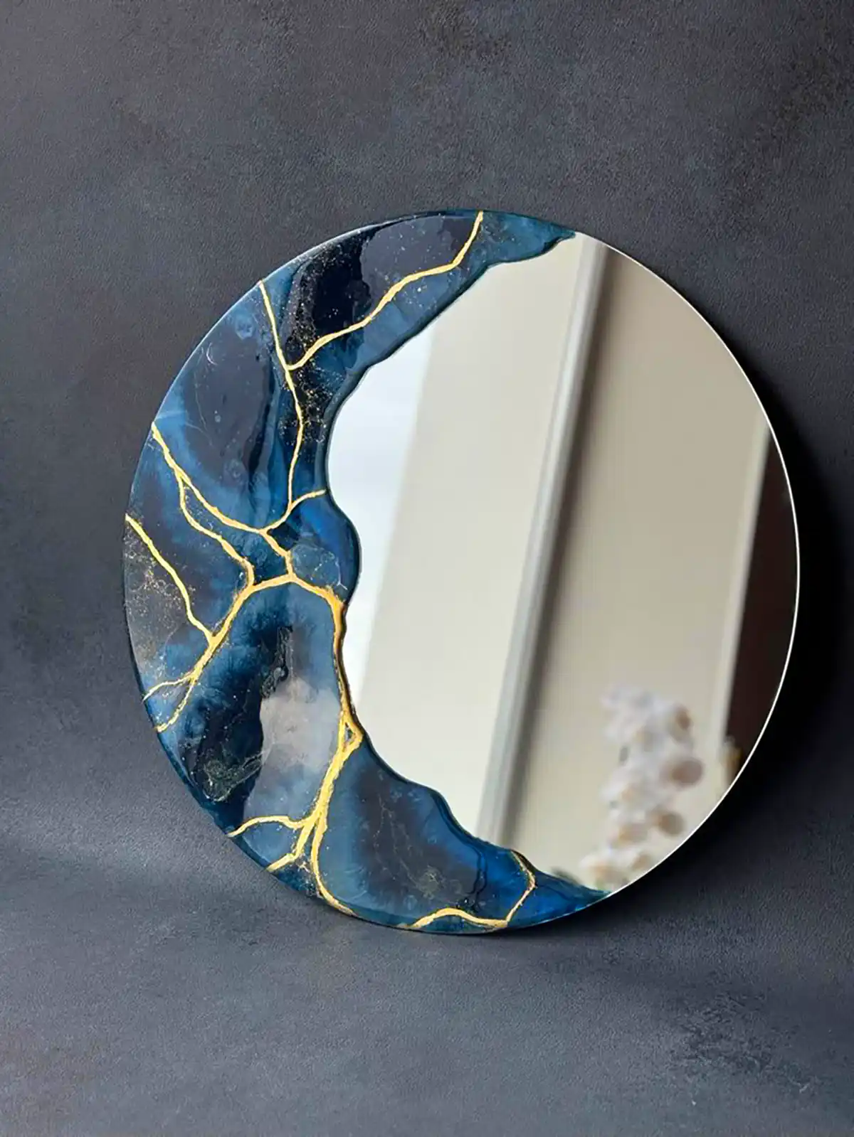 آینه دیواری رزین