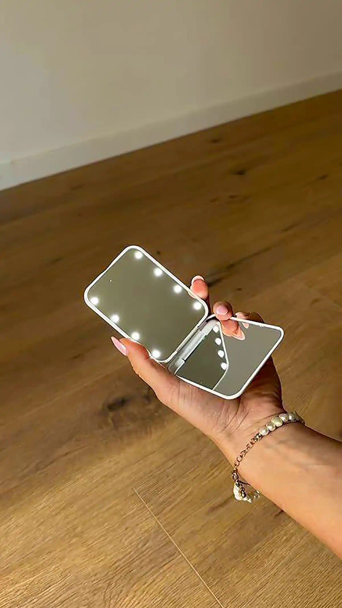 آینه کوچک کیفی شیک