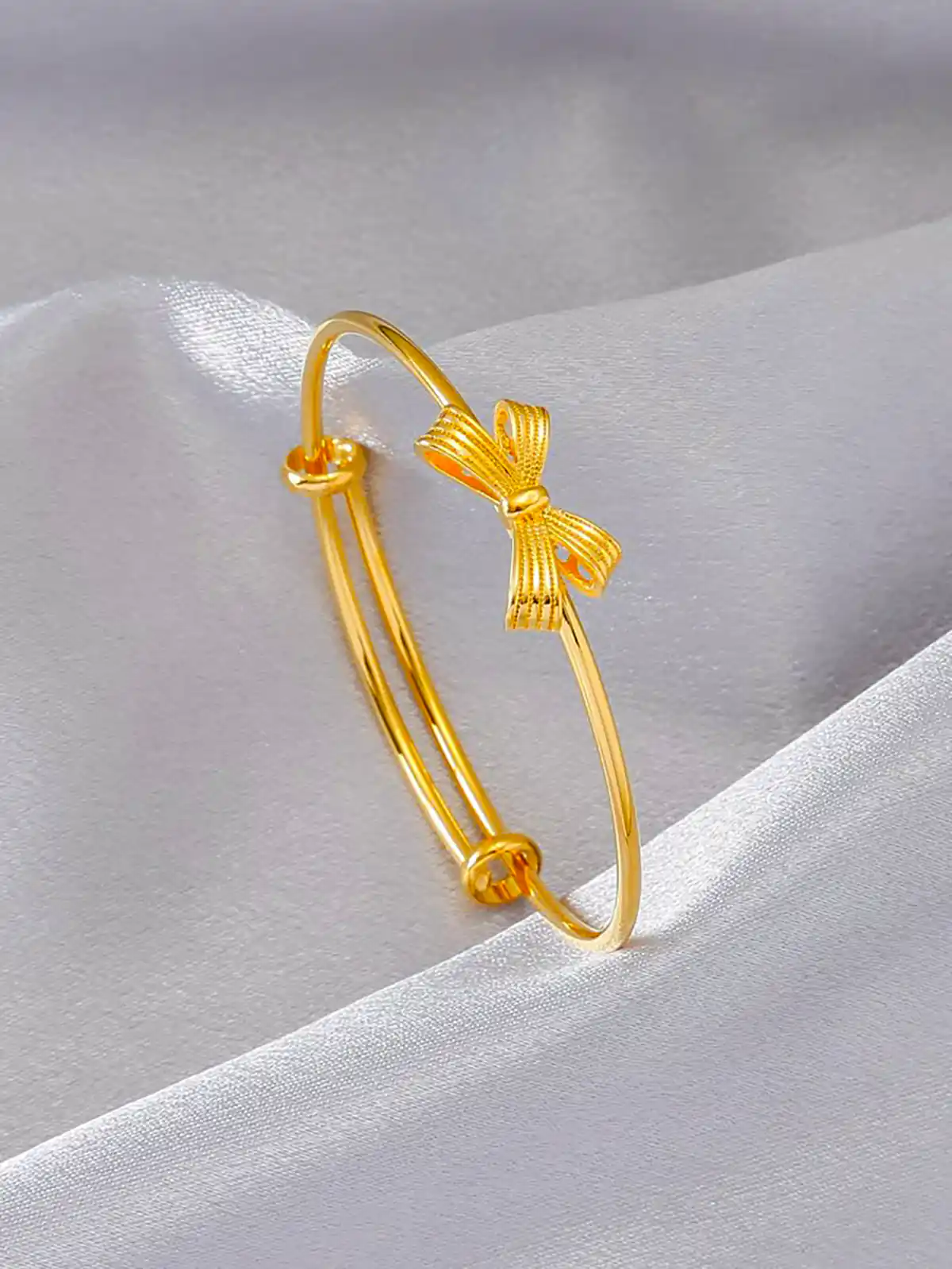 بنگل طلا شیک و باکلاس