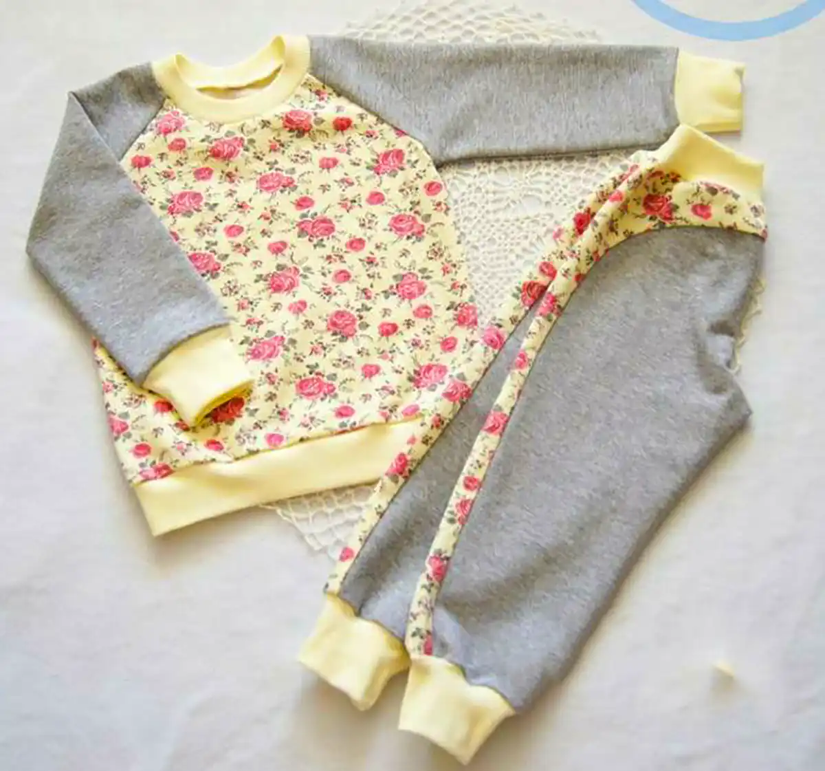 بلوز شلوار بچه گانه مدرن