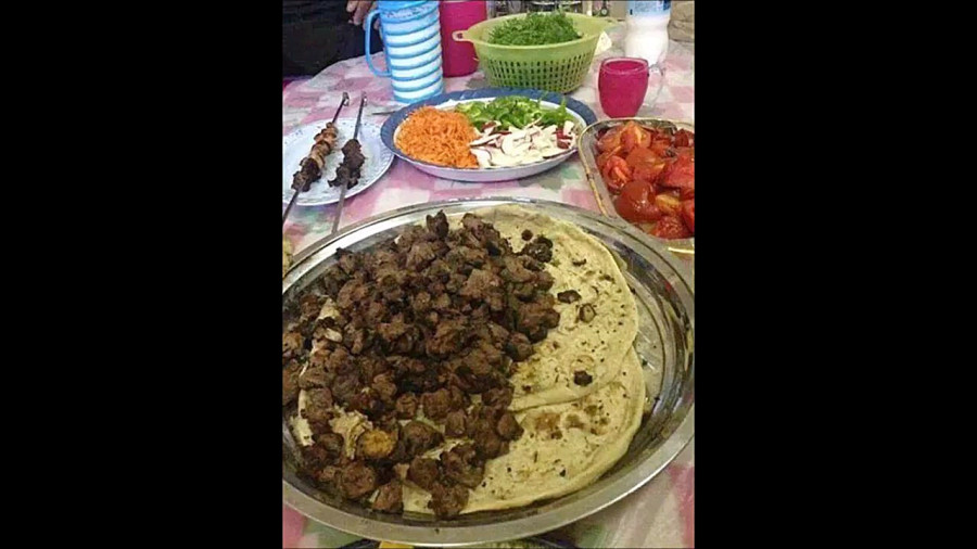 ایرج دل کباب جیگر کباب