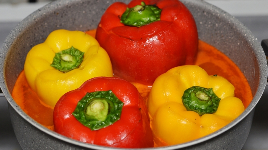 طرز تهیه دلمه فلفل دلمه ای خوشمزه