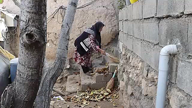 غذای روستایی در ایران؛ پخت آبگوشت اصیل و سنتی در روستا