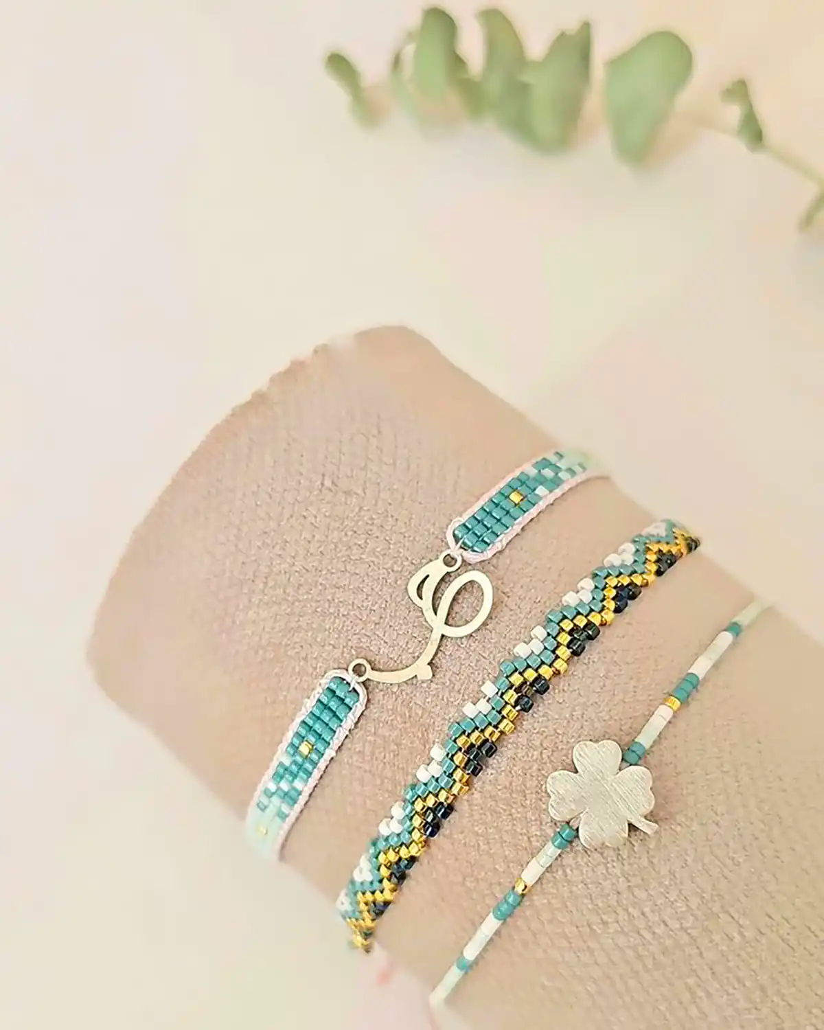 دستبند دست ساز شیک و جذاب