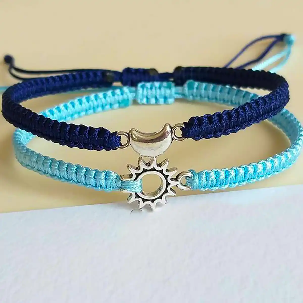 دستبند دست ساز شیک و جذاب