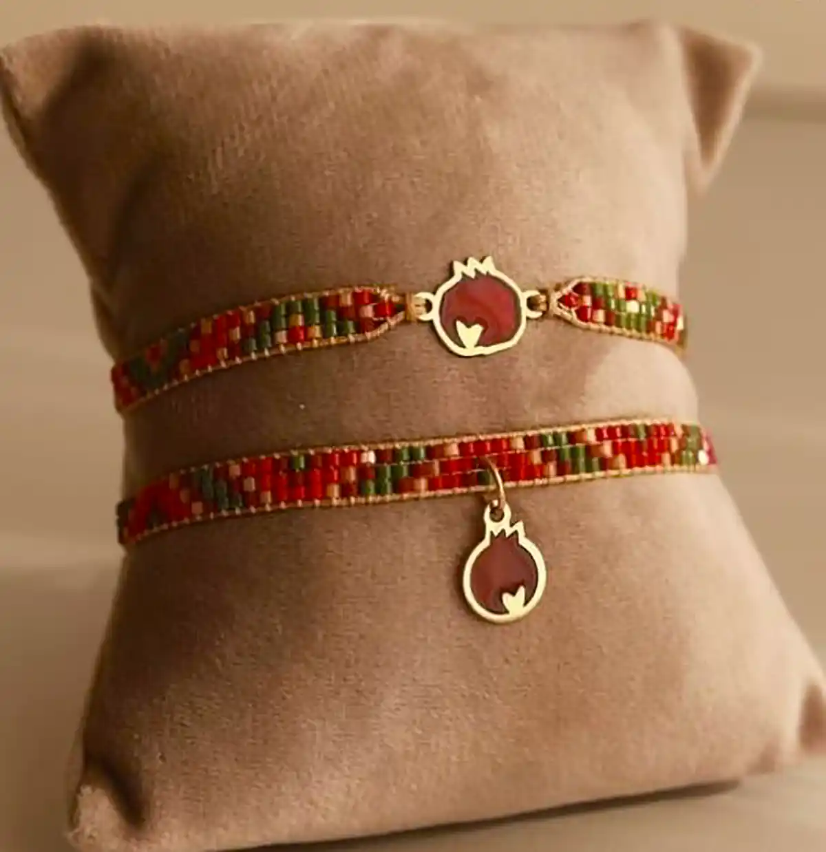 دستبند دست ساز شیک و جذاب