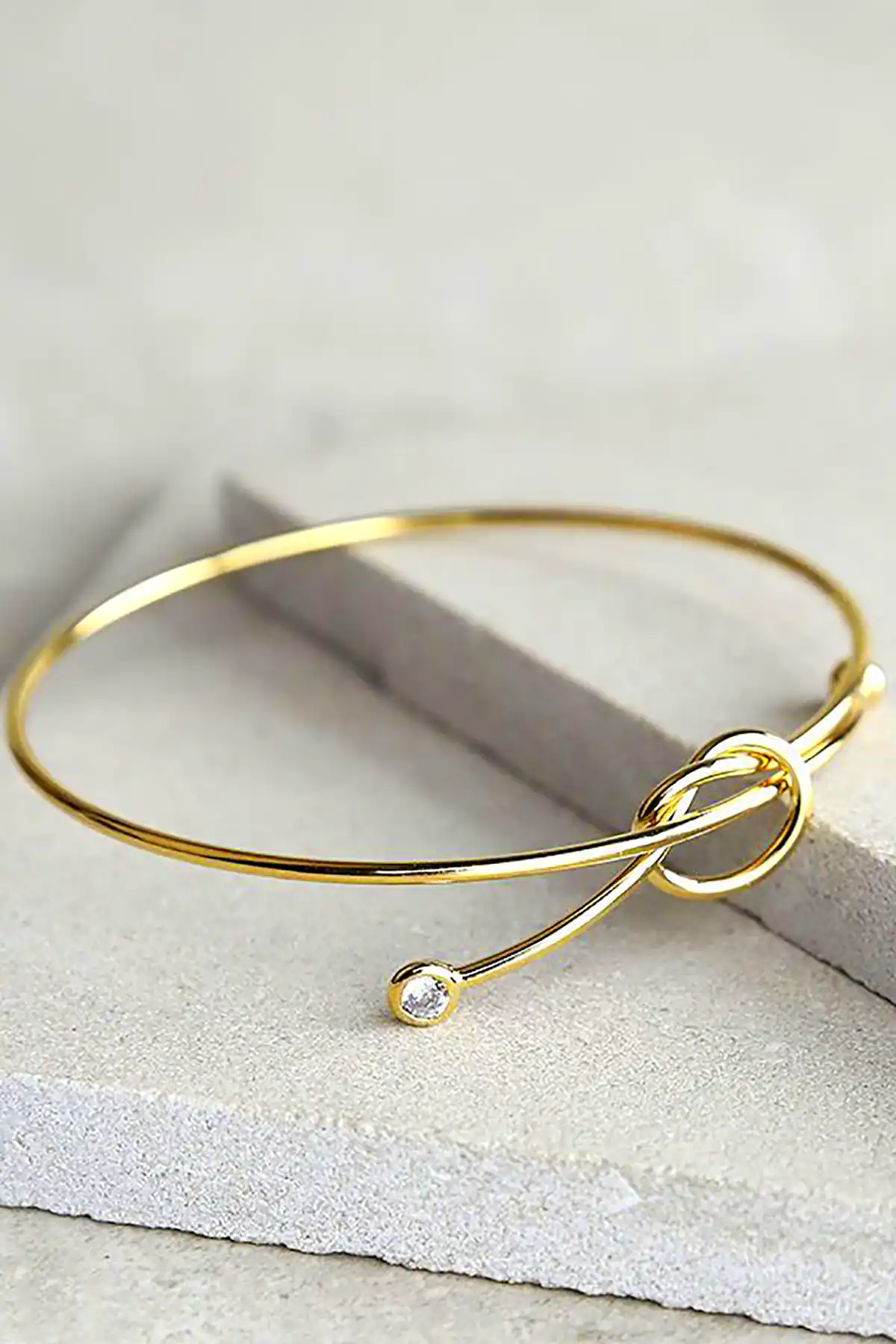 دستبند ساده و زیبا طلا