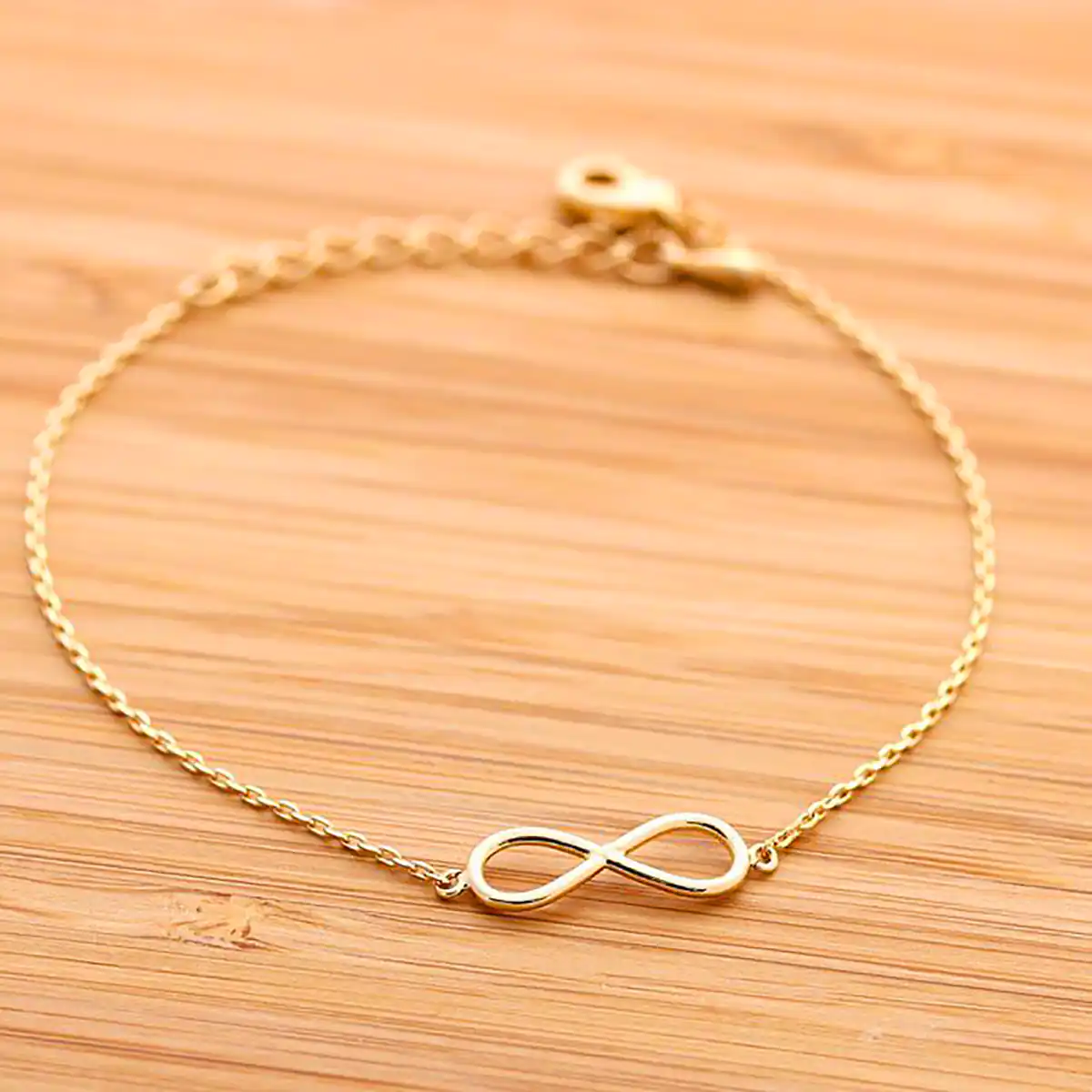 دستبند ساده و زیبا طلا