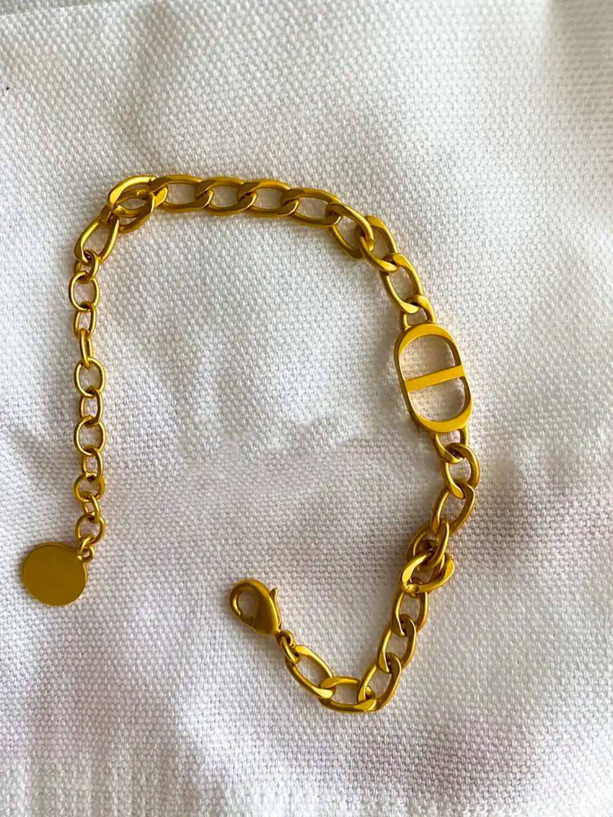 دستبند شیک طلا