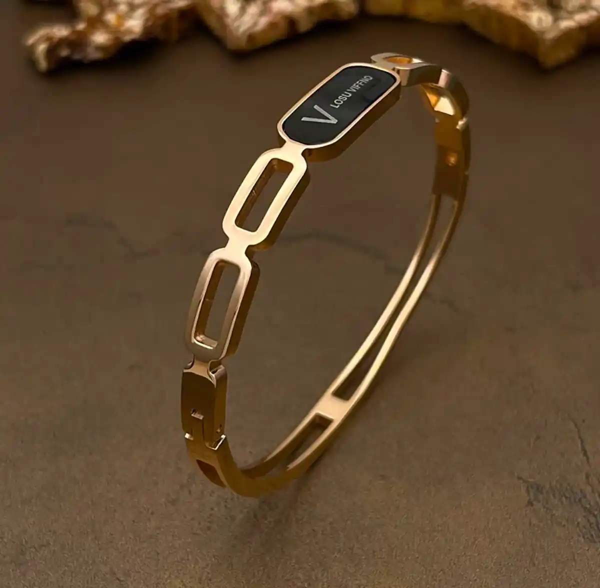 دستبند طلا شیک و ترند