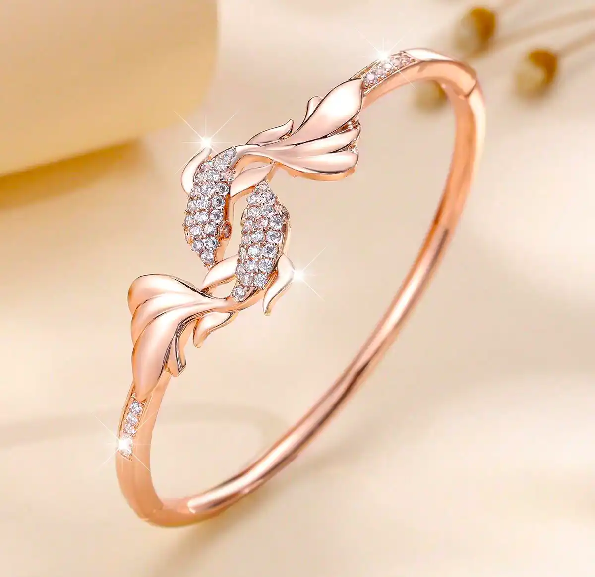 دستبند طلا شیک و ترند