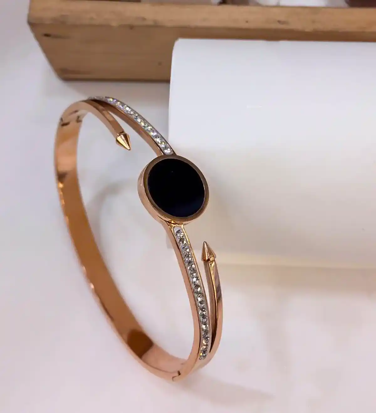 دستبند طلا شیک و ترند