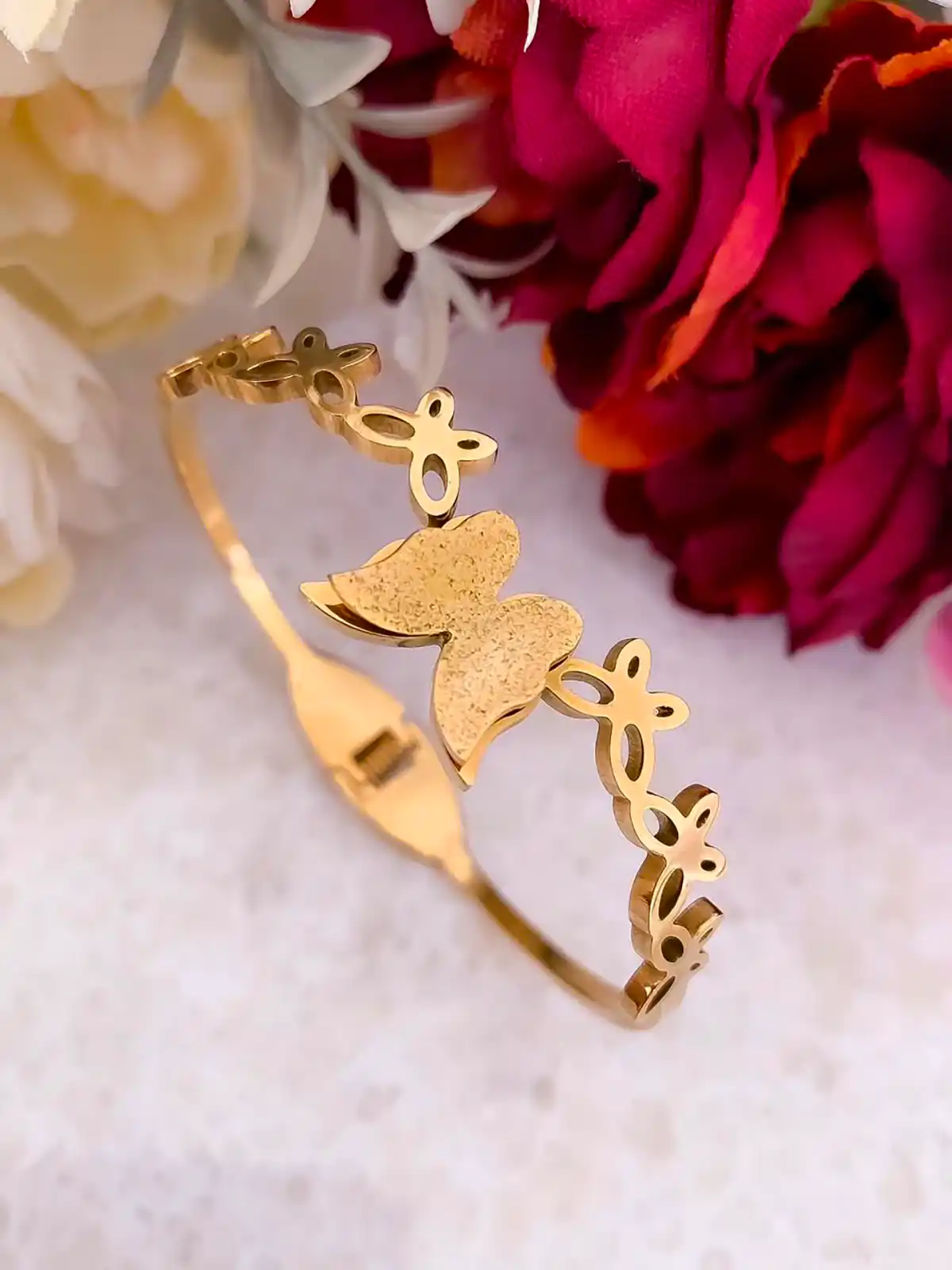 دستبند طلا شیک و ترند