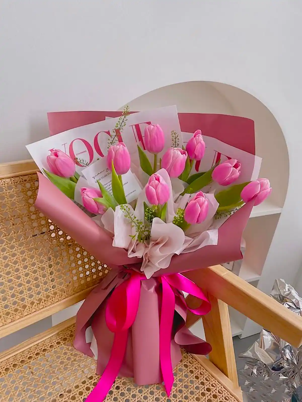 دسته گل ترند و لوکس هدیه