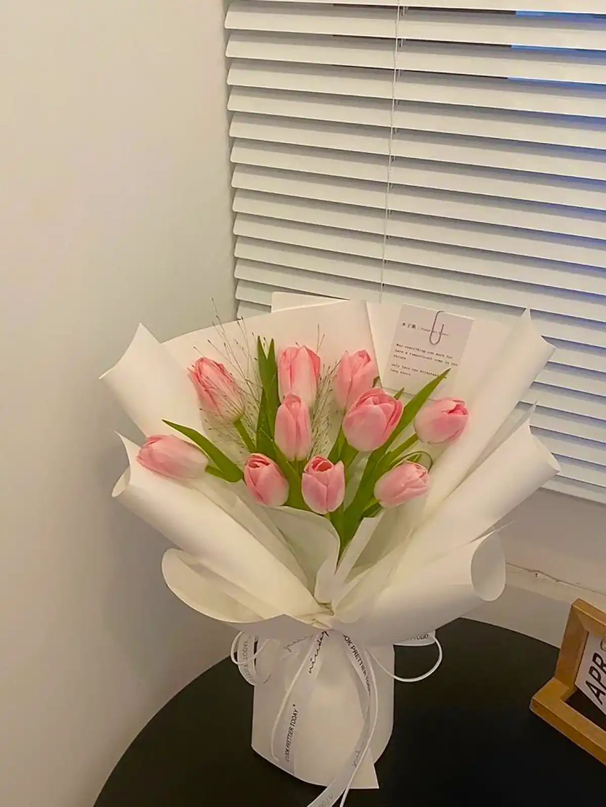 دسته گل ترند و لوکس هدیه