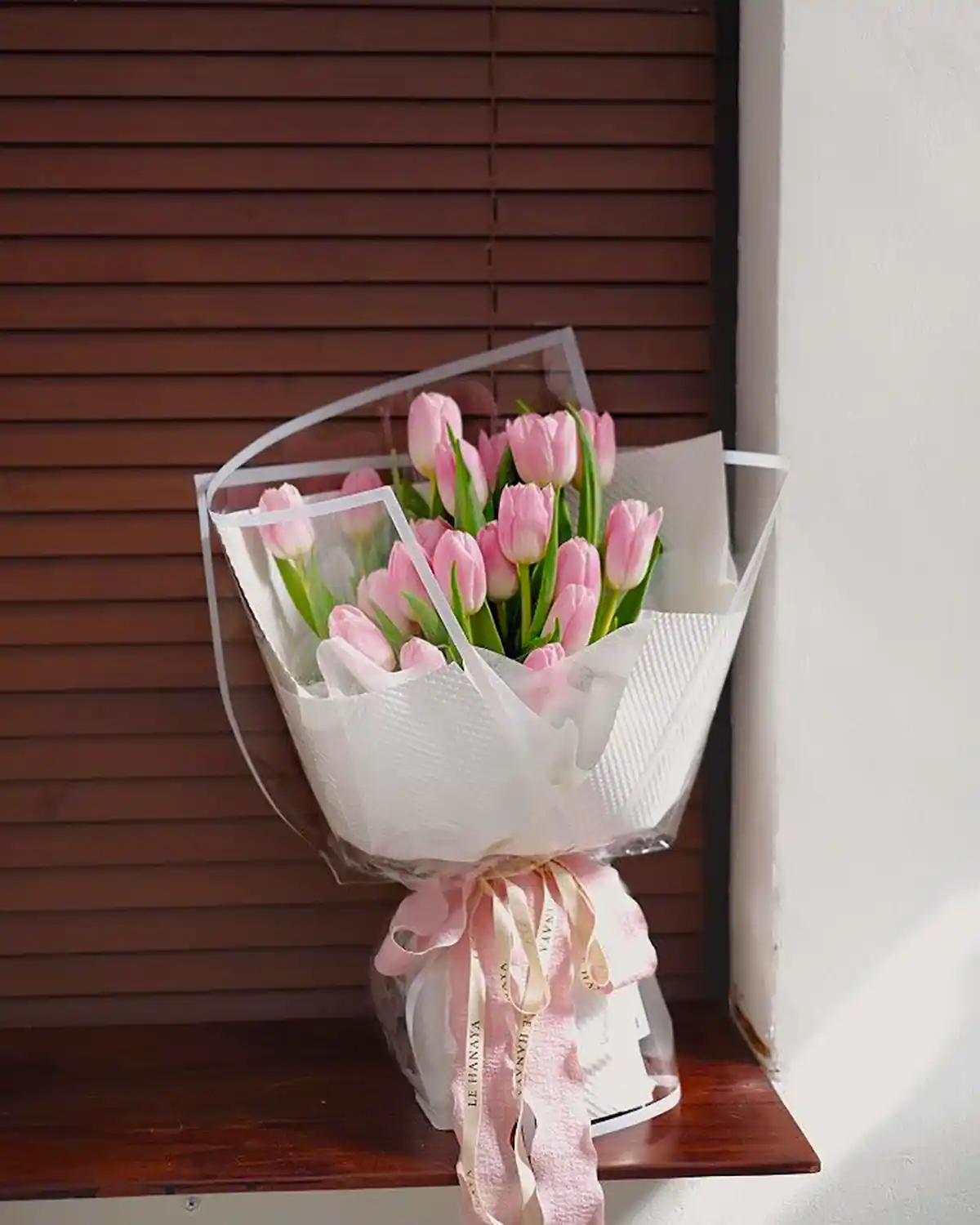 دسته گل ترند و لوکس هدیه