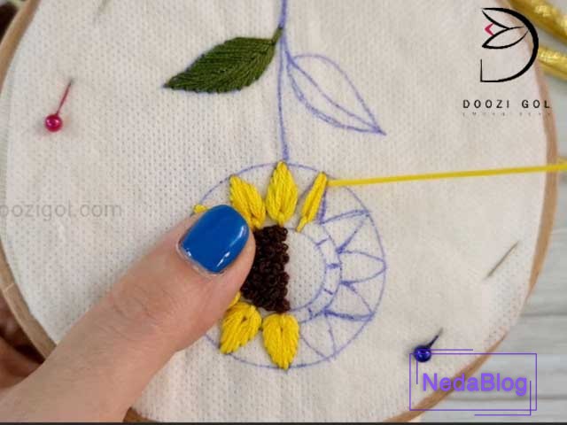 دوخت گل آفتاب گردان