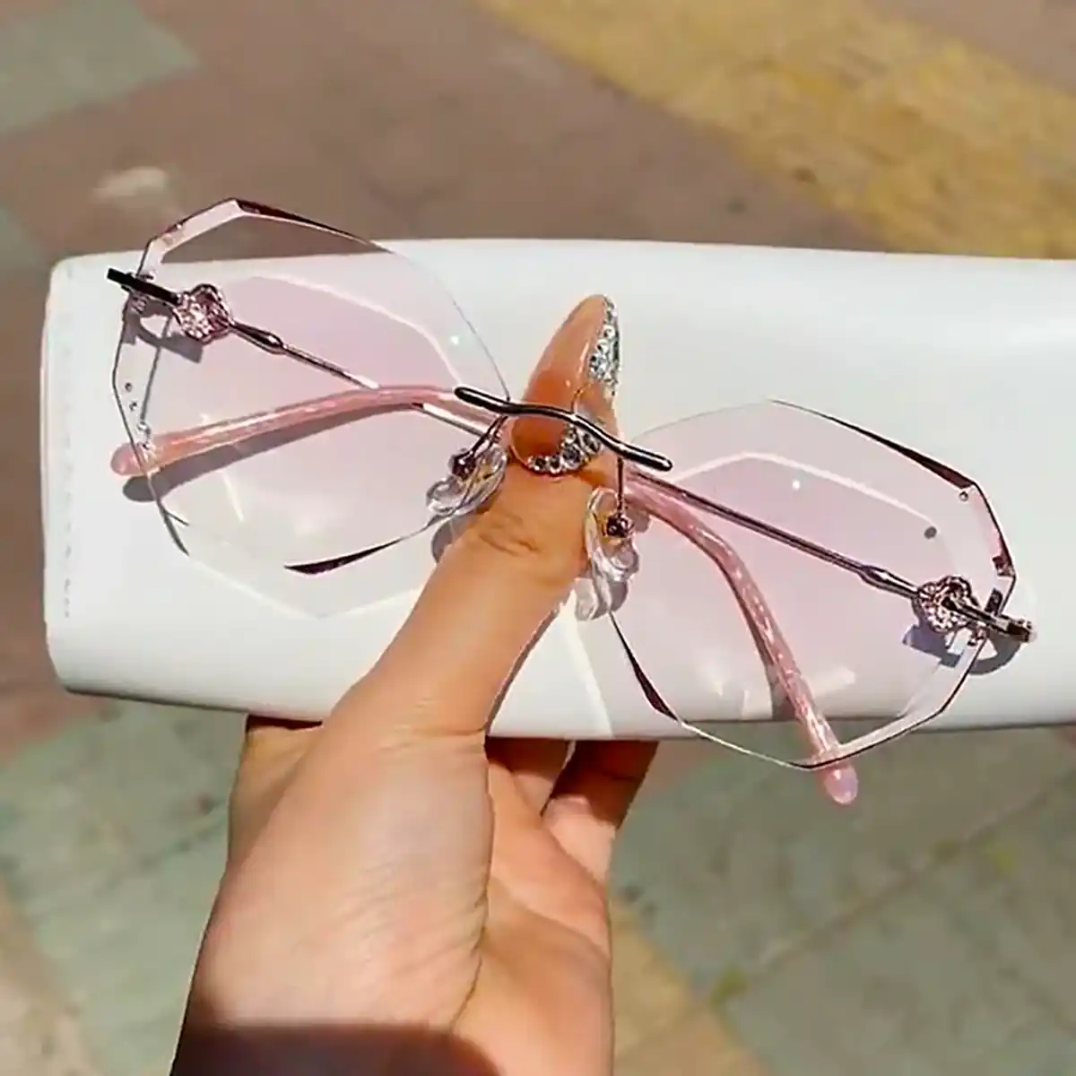 عینک آفتابی ترند فانتزی