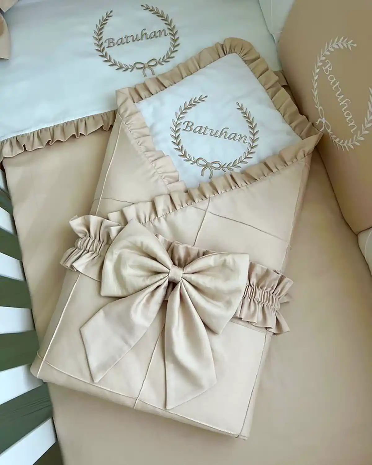 قنداق فرنگی نوزاد