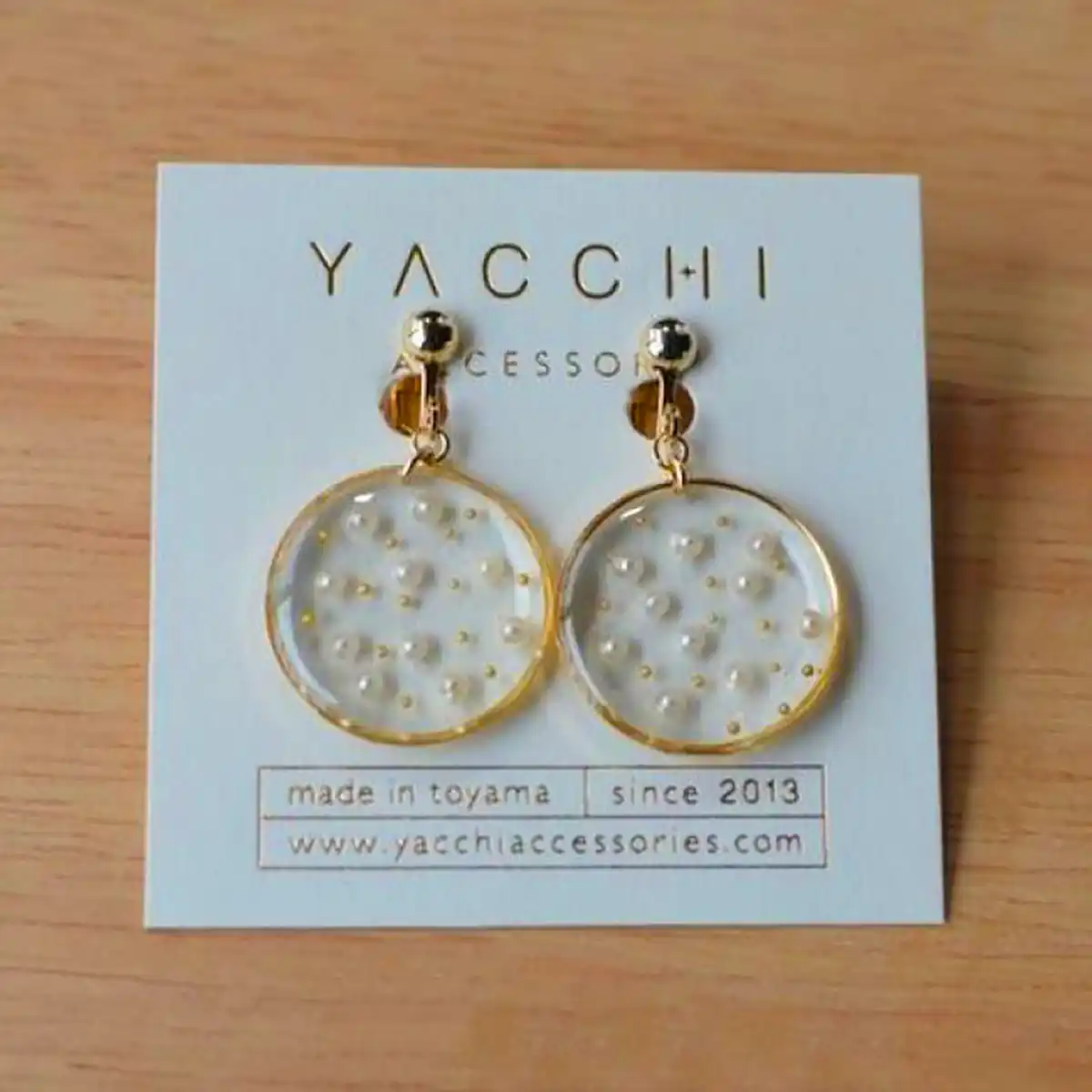 گوشواره رزین خوش ساخت