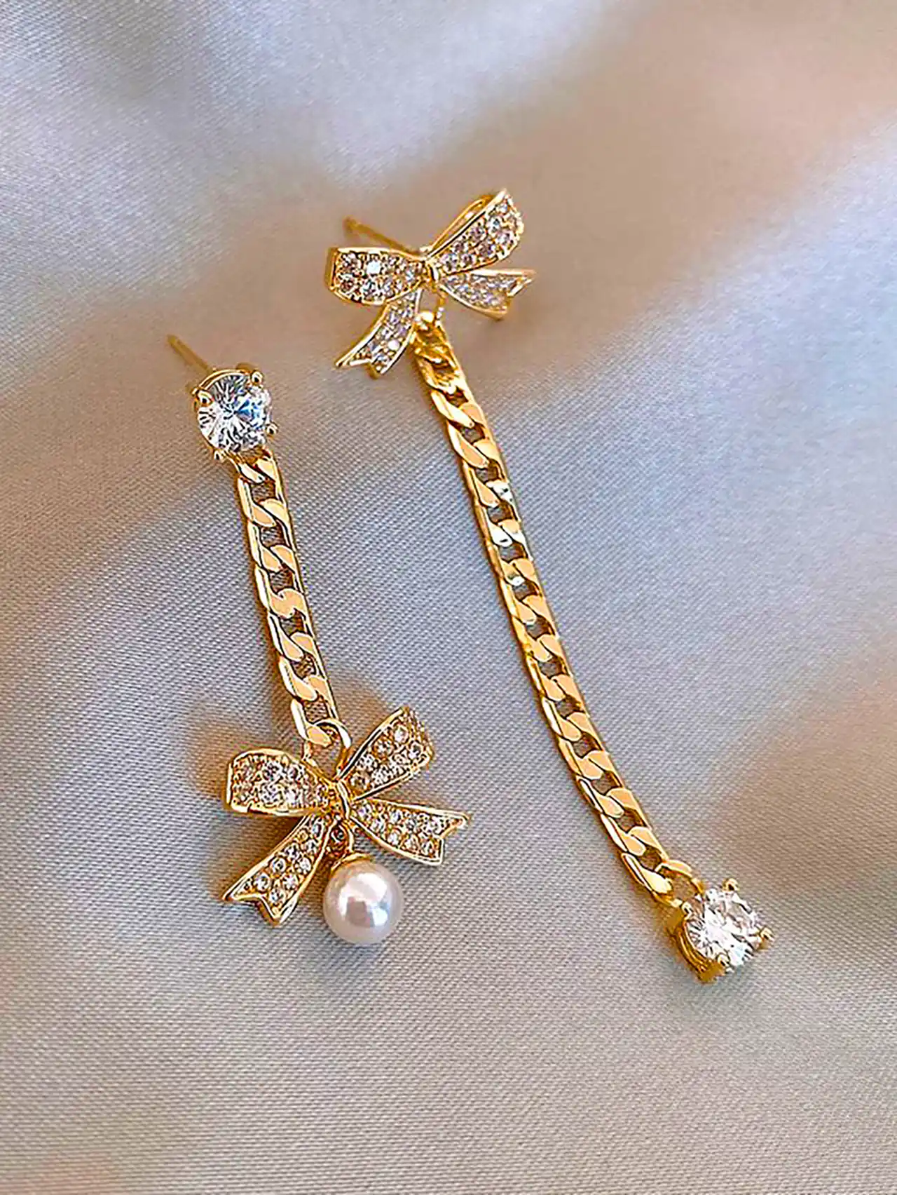 گوشواره طلا آویزی