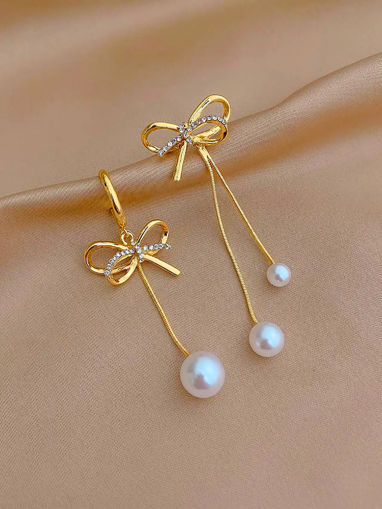 گوشواره طلا آویزی