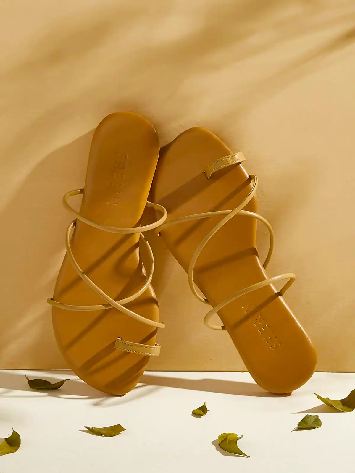 کفش ترند تابستانی بینظیر