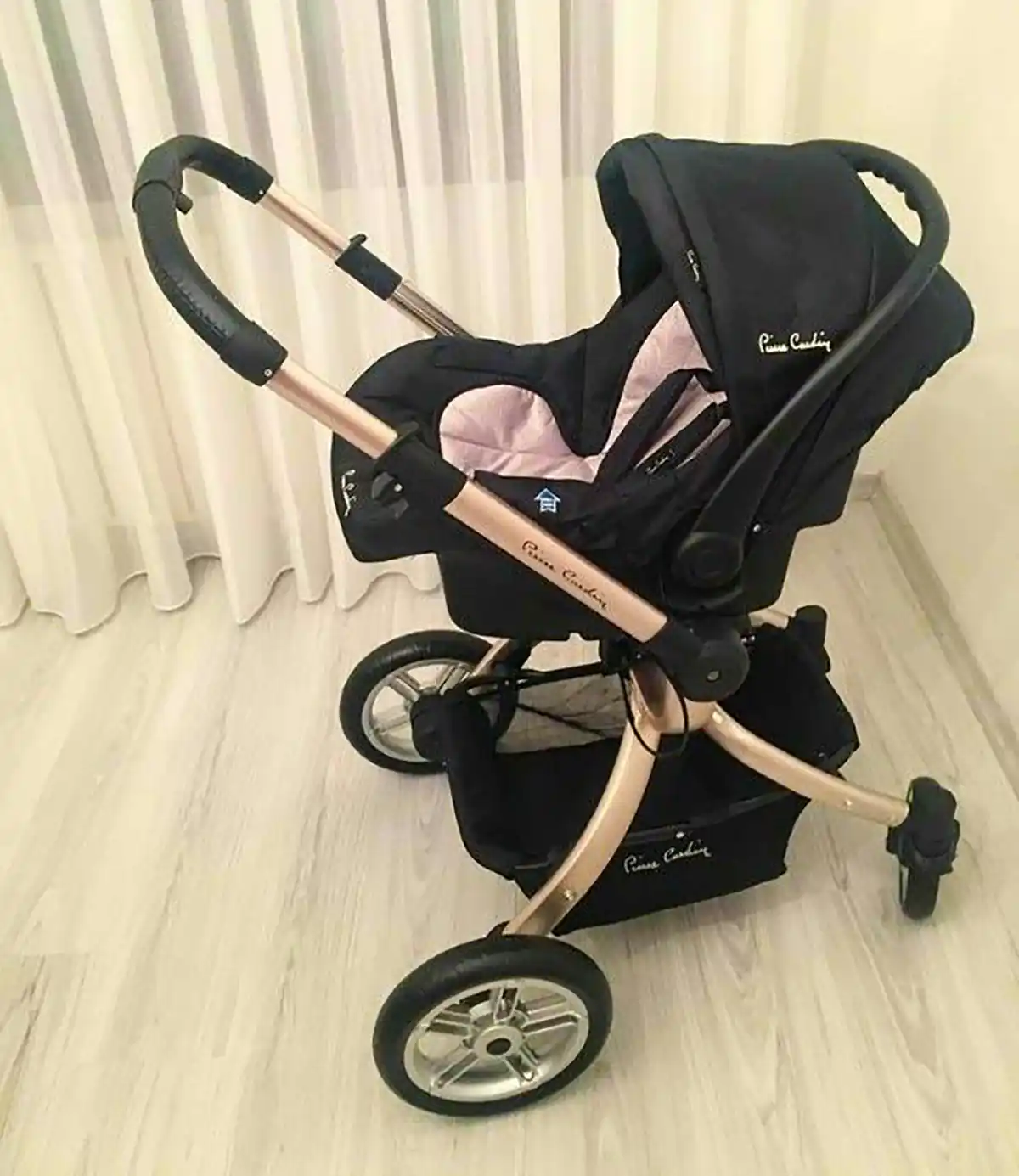 کالسکه نوزاد ترند و جذاب