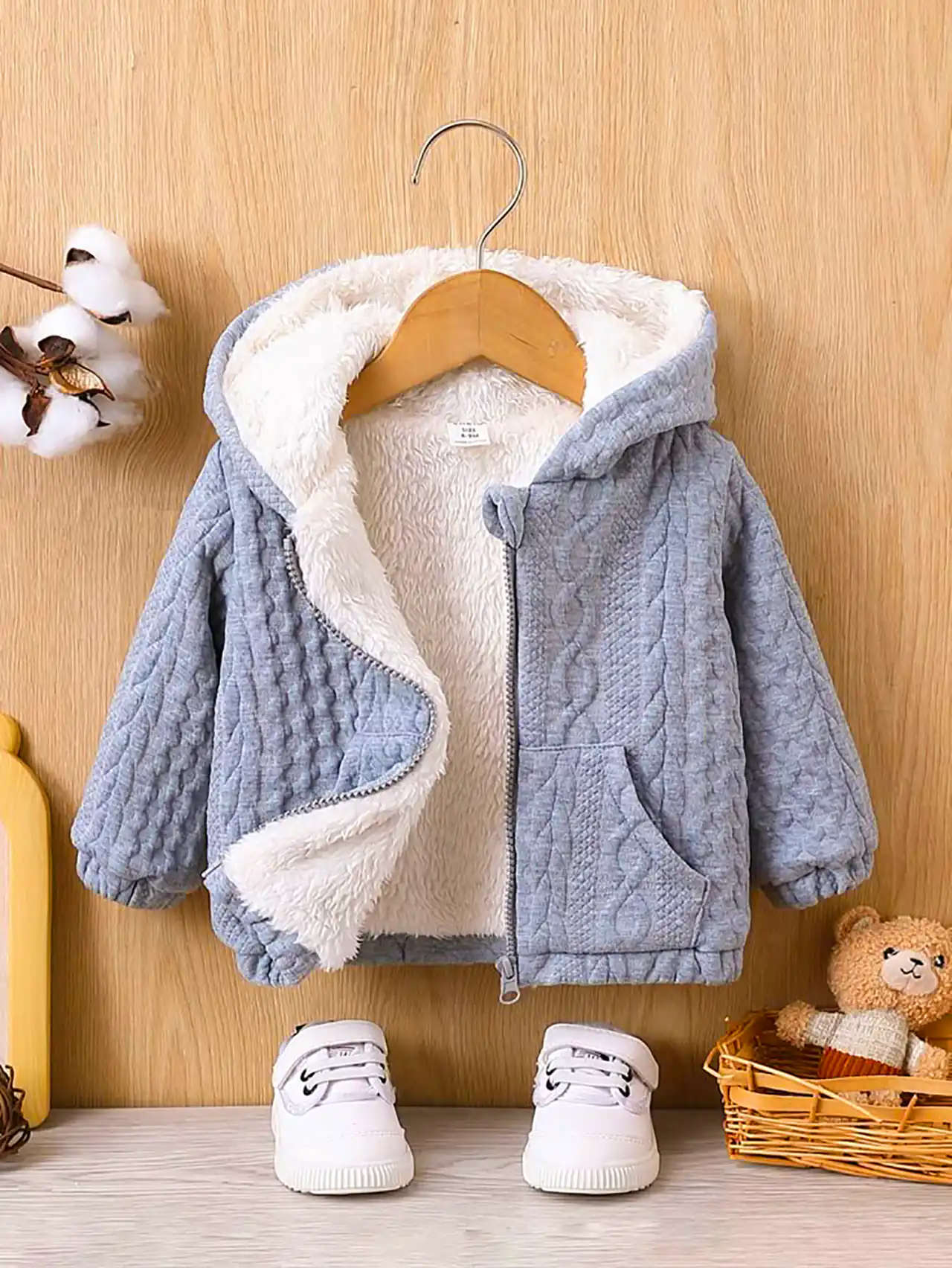 کاپشن بچه گانه زیبا